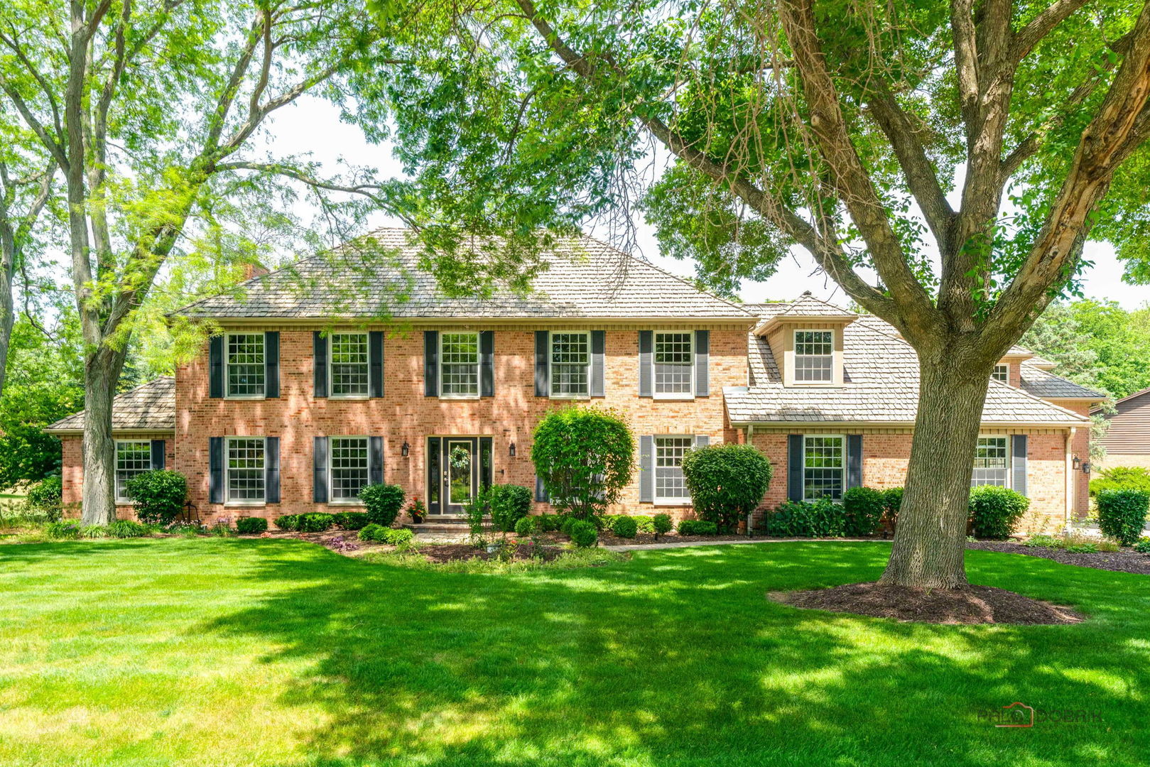 126 Schooner Lane, Lake Barrington, IL 60010