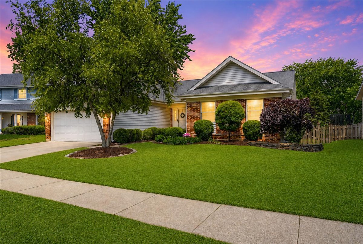 1109 Whitman Place, Vernon Hills, IL 60061