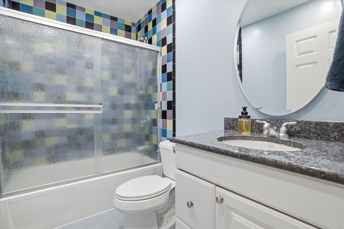 1109 Whitman Place, Vernon Hills, IL 60061