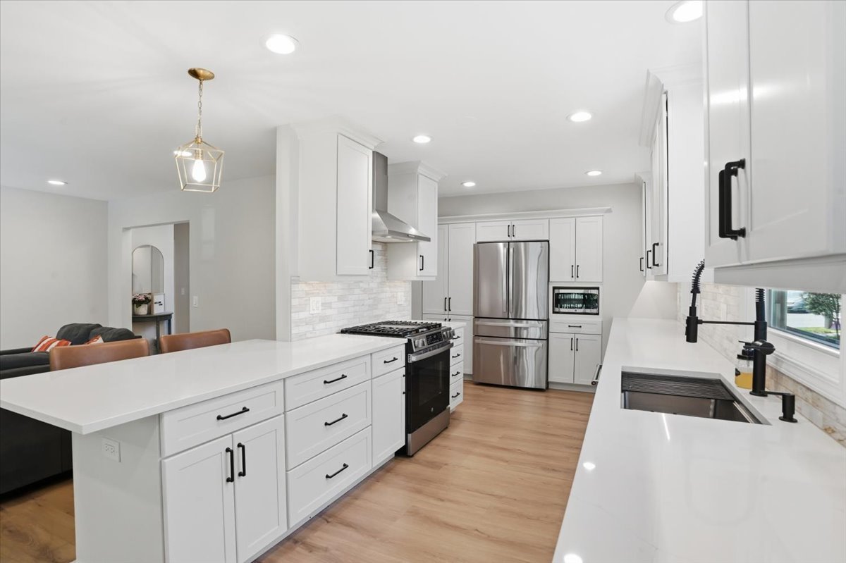 1109 Whitman Place, Vernon Hills, IL 60061