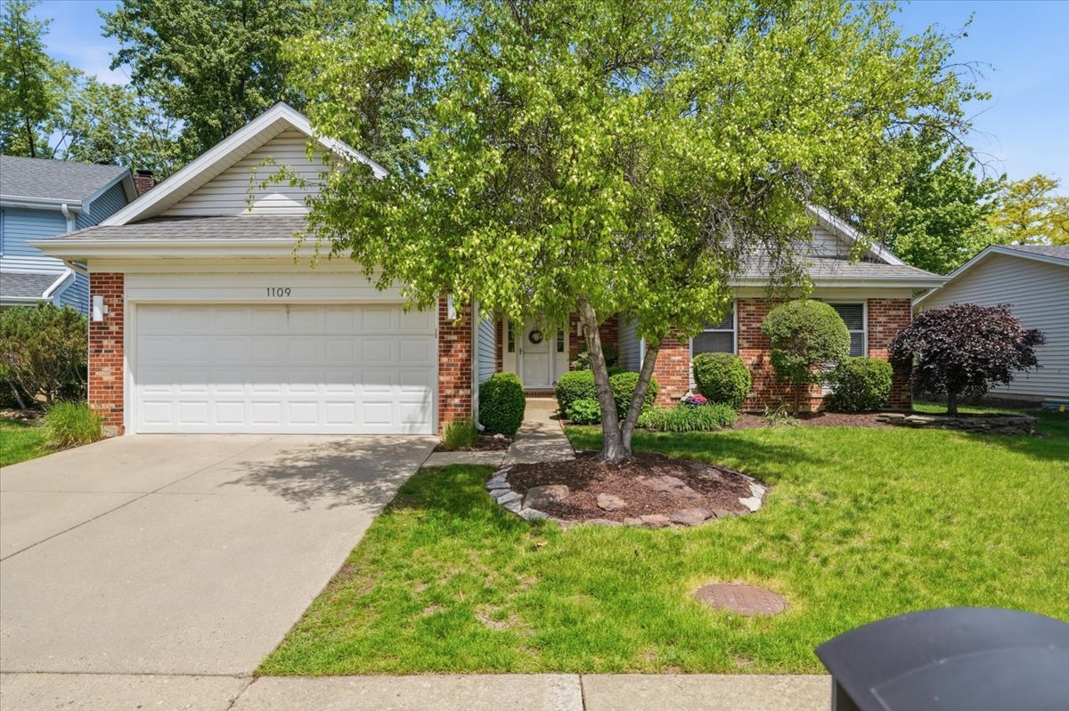 1109 Whitman Place, Vernon Hills, IL 60061