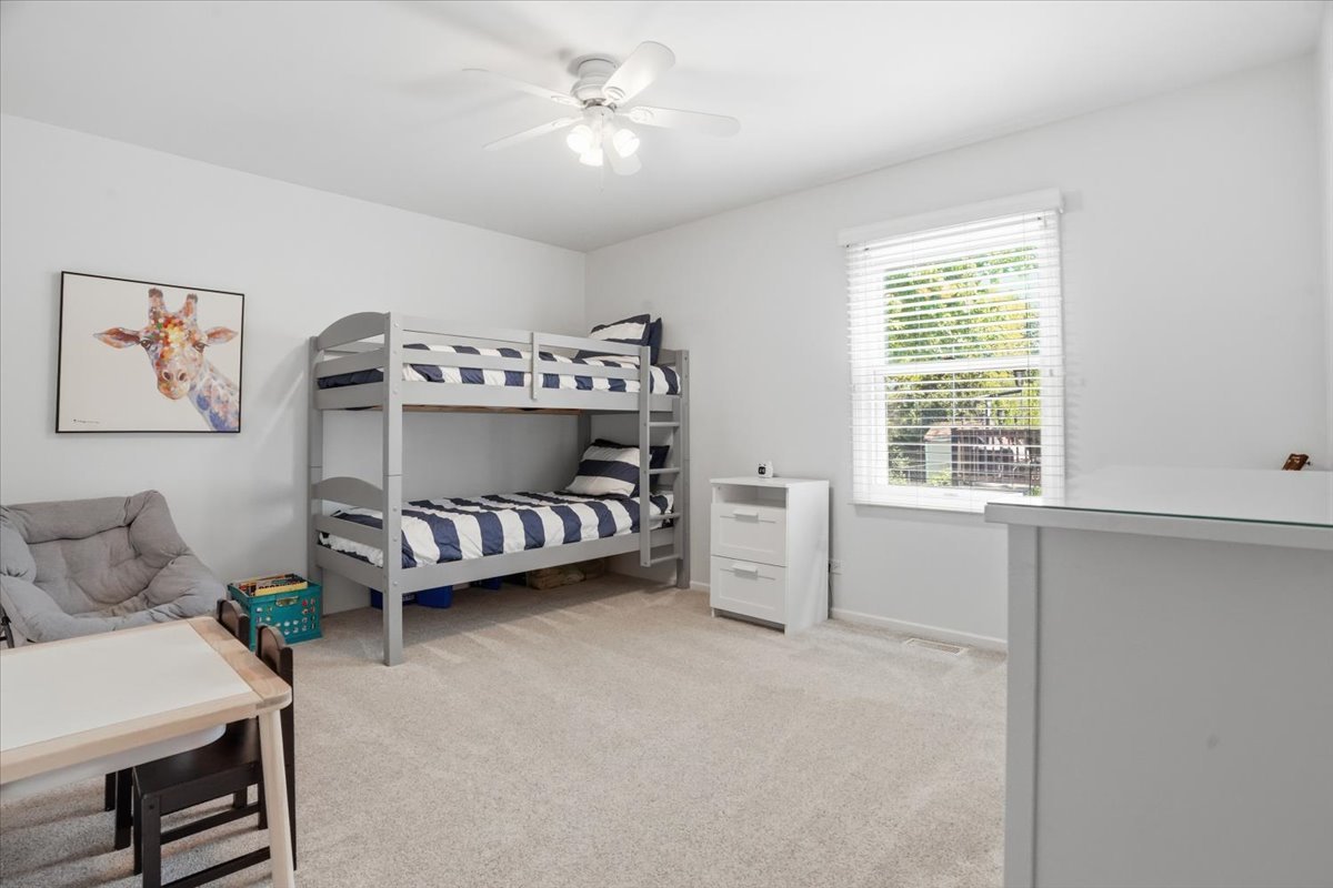 1109 Whitman Place, Vernon Hills, IL 60061