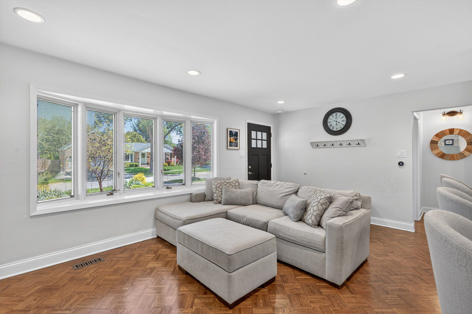310 N Schiller Street, Palatine, IL 60067