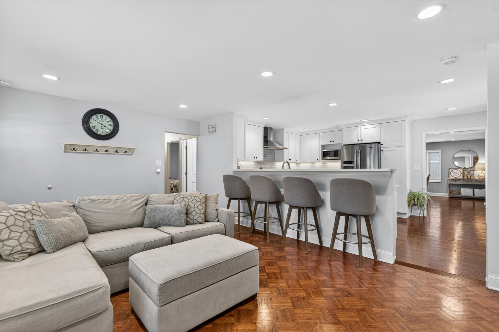 310 N Schiller Street, Palatine, IL 60067