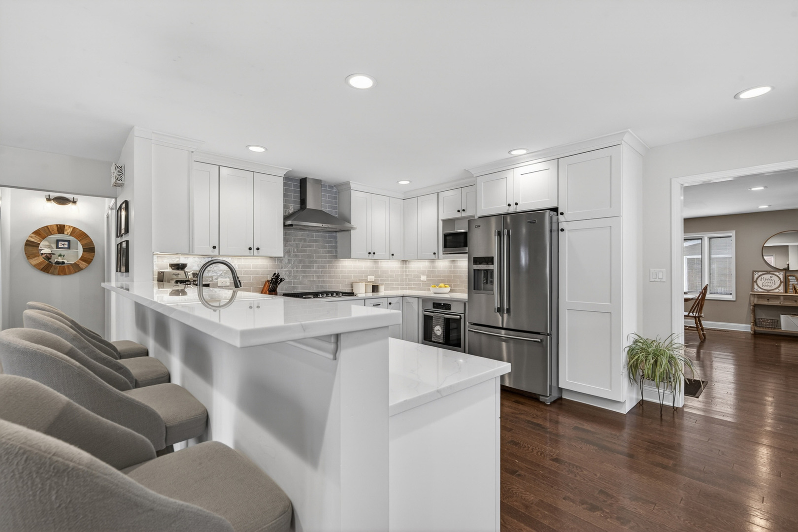 310 N Schiller Street, Palatine, IL 60067