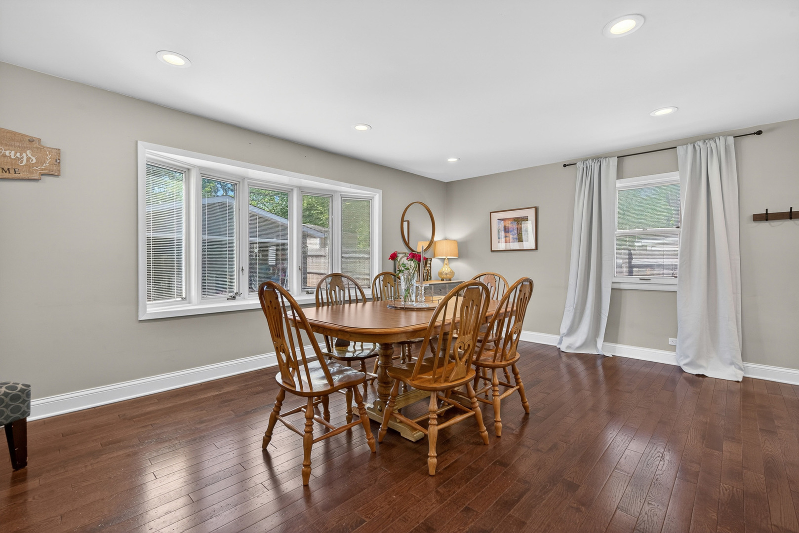 310 N Schiller Street, Palatine, IL 60067