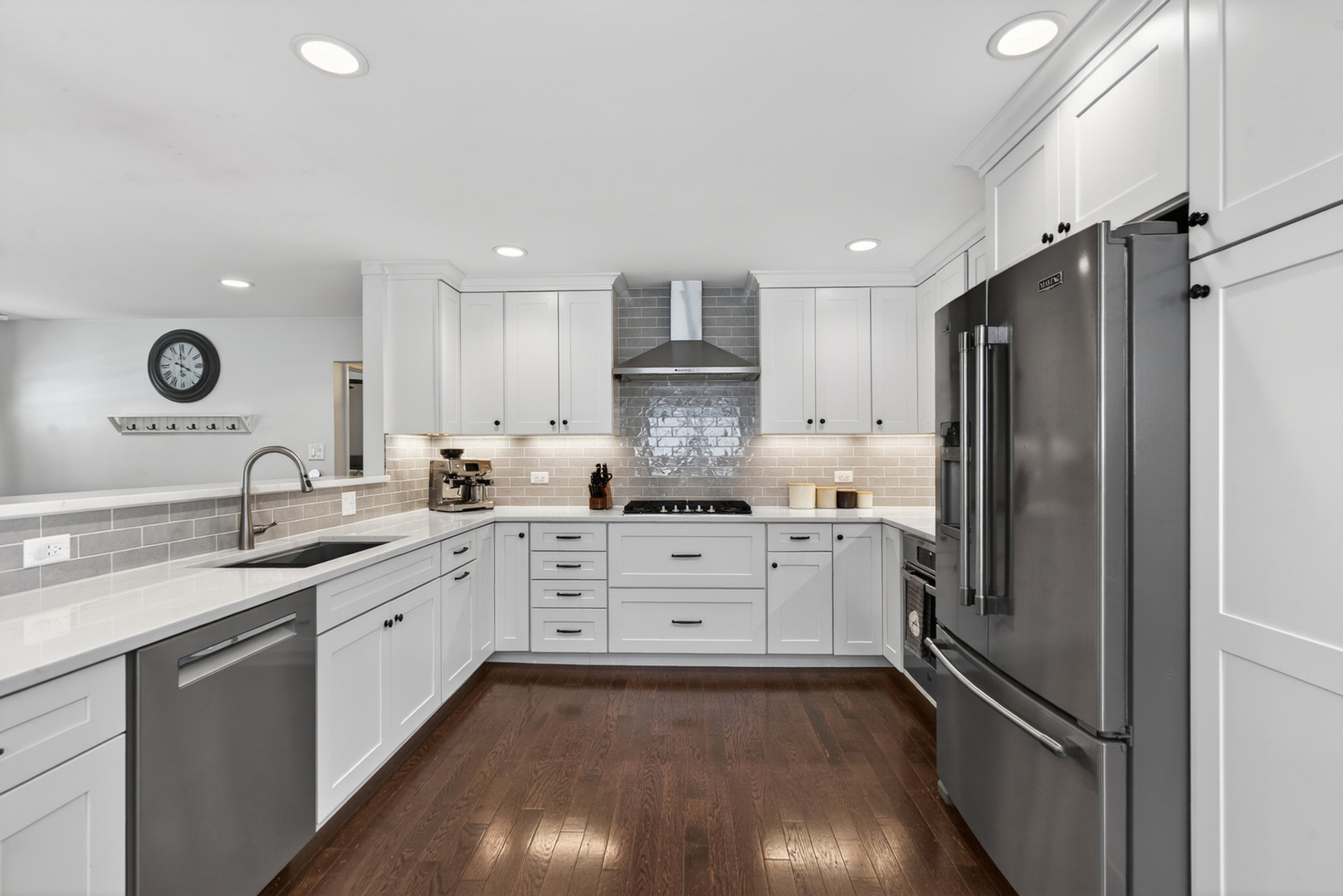 310 N Schiller Street, Palatine, IL 60067