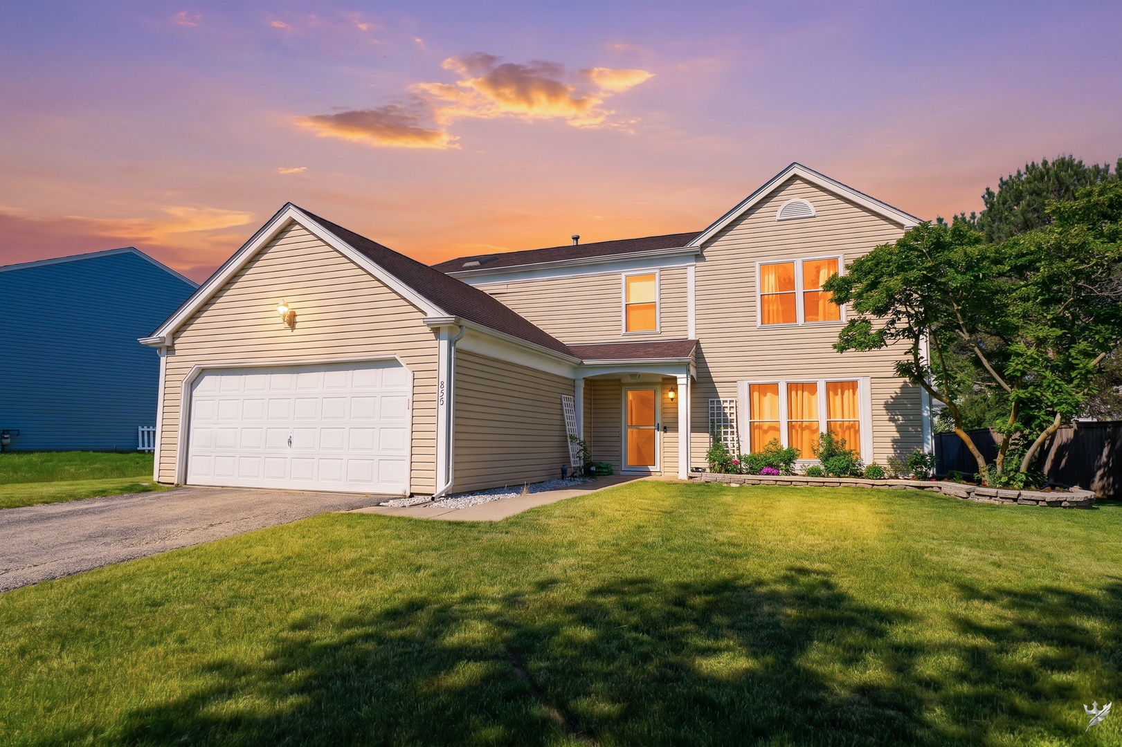 850 Indian Wells Circle, Elgin, IL 60123