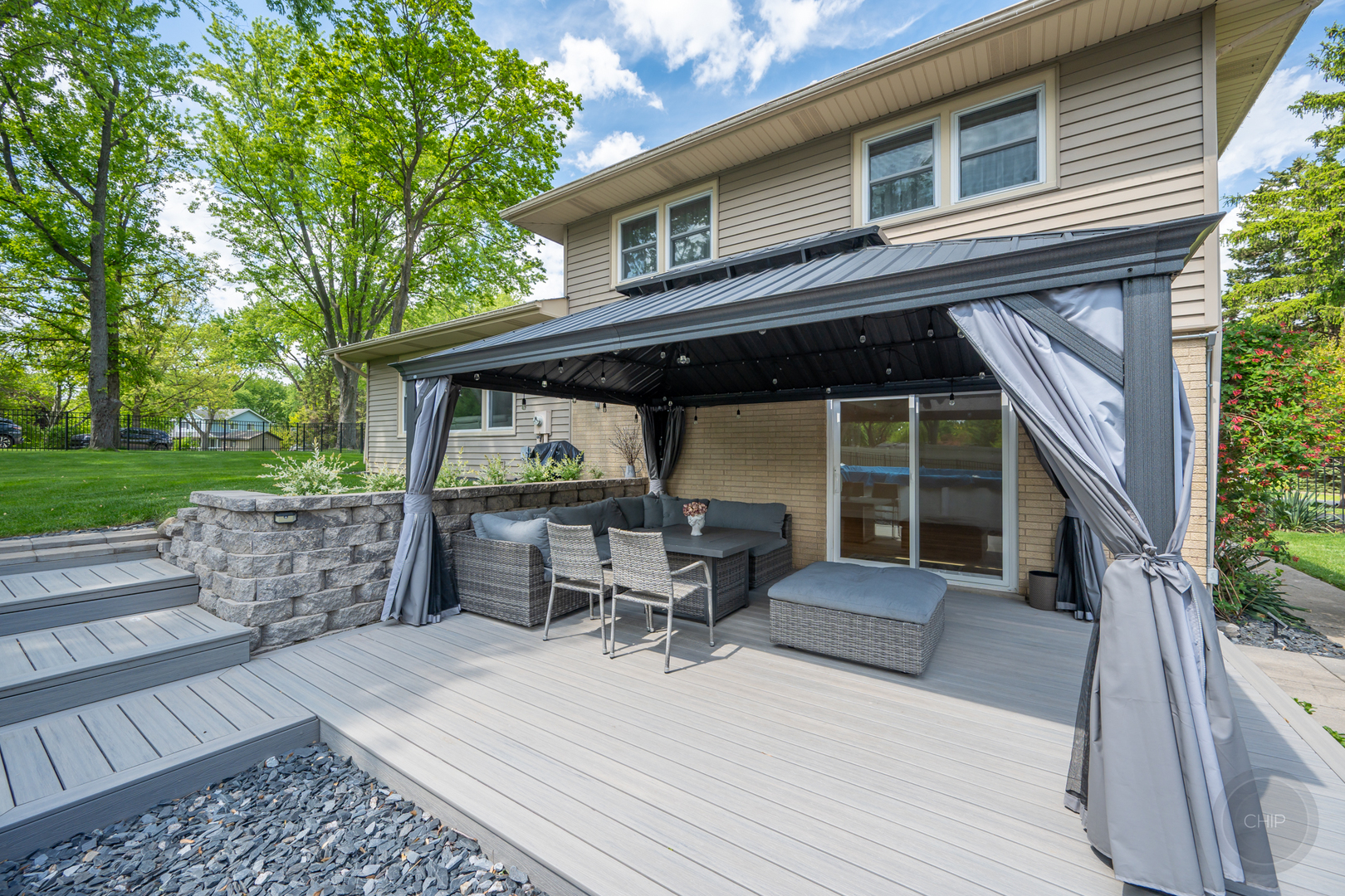 10S220 Alan Road, Naperville, IL 60564