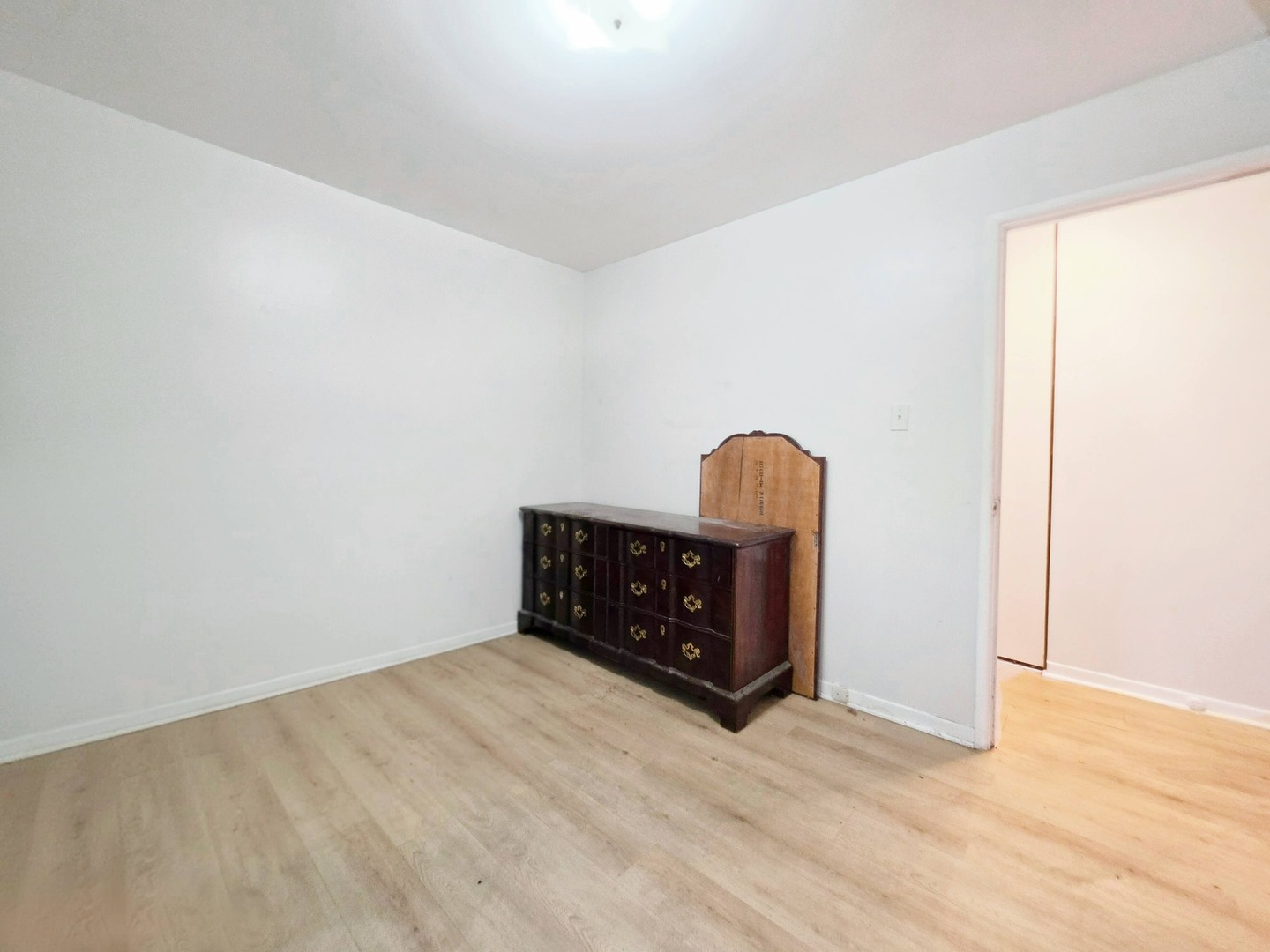 11425 S Elizabeth Street, Chicago, IL 60643