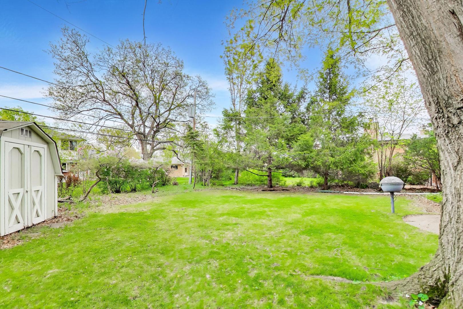 1430 Granville Avenue, Park Ridge, IL 60068