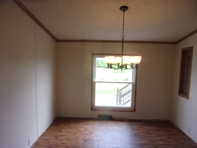 854 County Highway 12, Tower Hill, IL 62571
