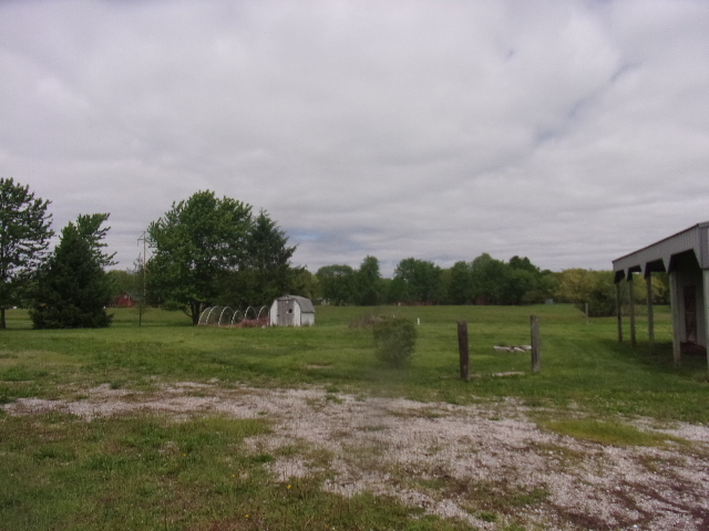 854 County Highway 12, Tower Hill, IL 62571