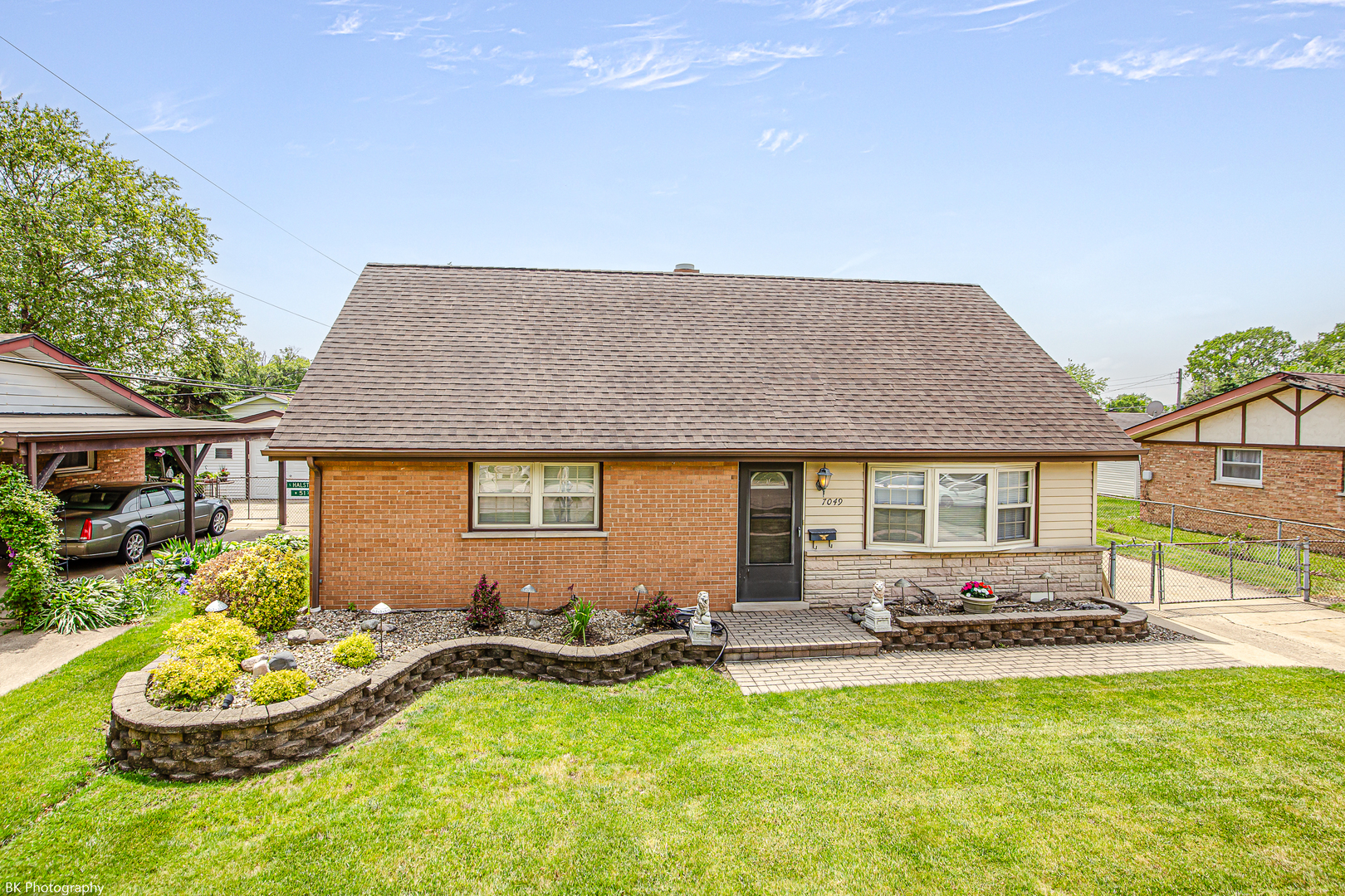7049 W 91 Street, Bridgeview, IL 60455