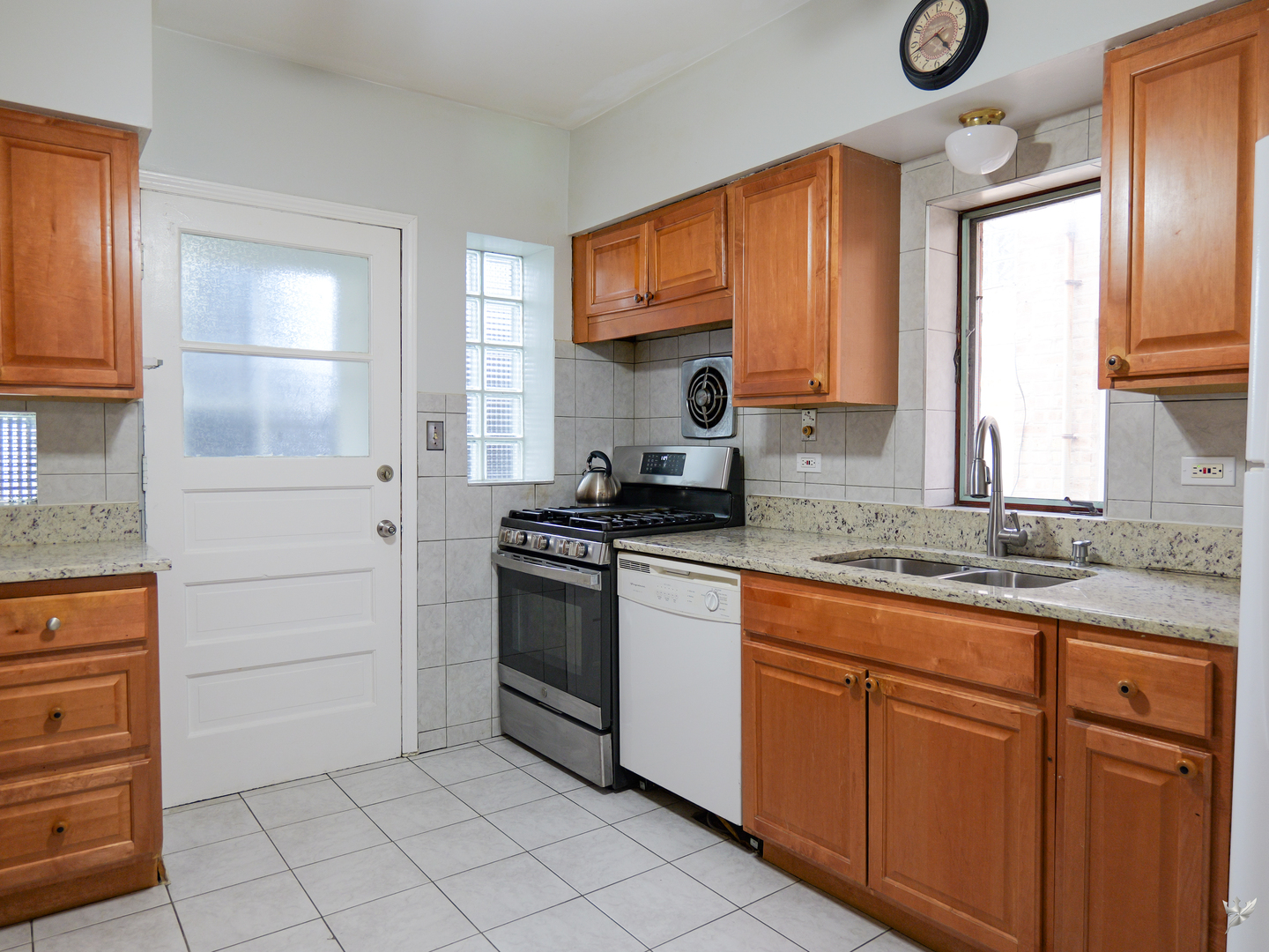 5838 N MULLIGAN Avenue, Chicago, IL 60646