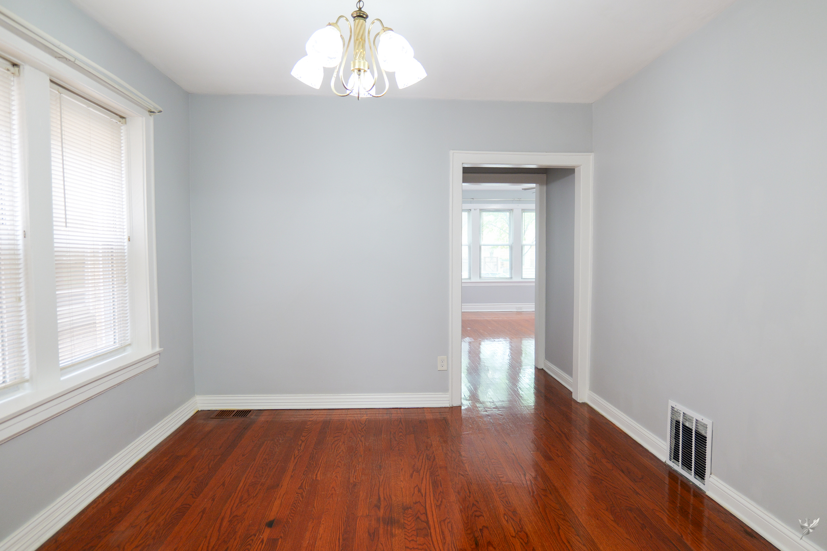 5838 N MULLIGAN Avenue, Chicago, IL 60646