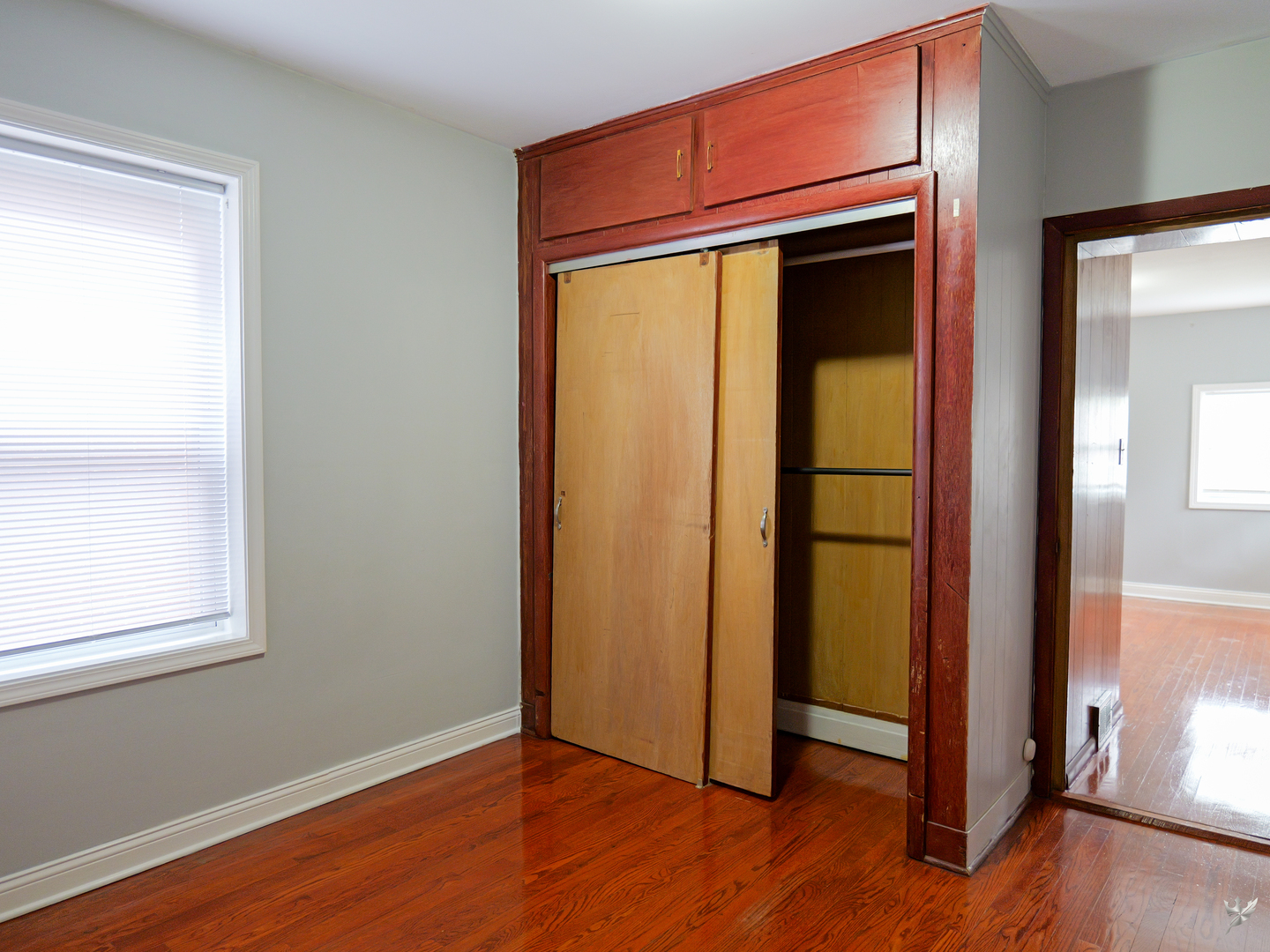 5838 N MULLIGAN Avenue, Chicago, IL 60646