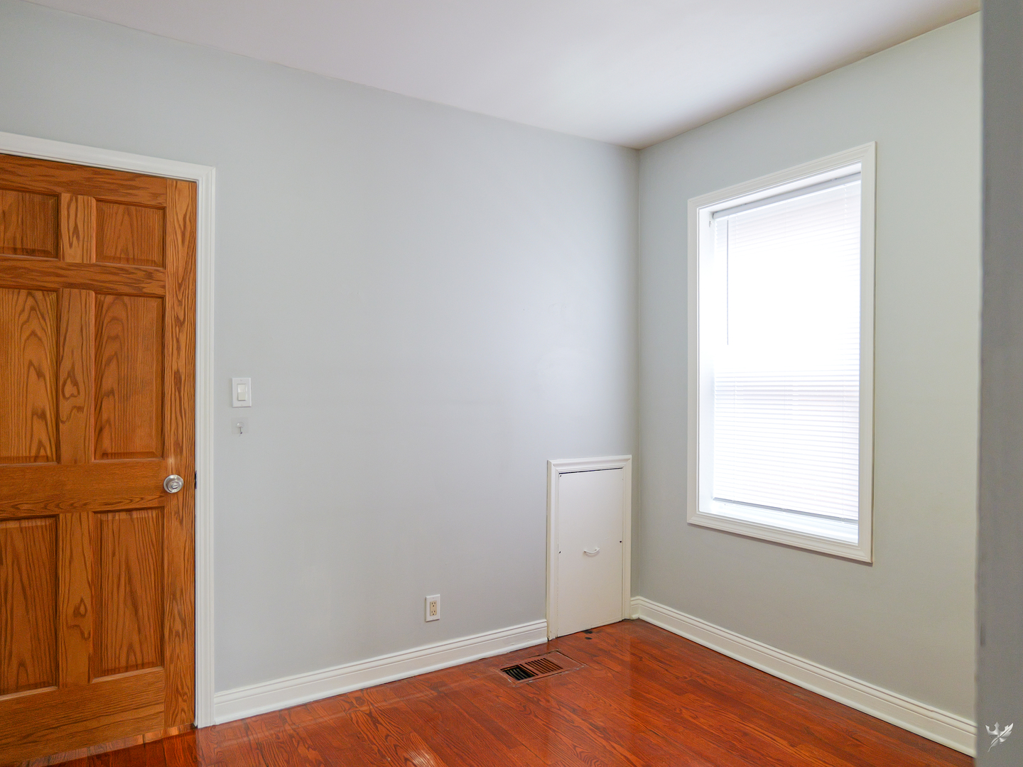 5838 N MULLIGAN Avenue, Chicago, IL 60646