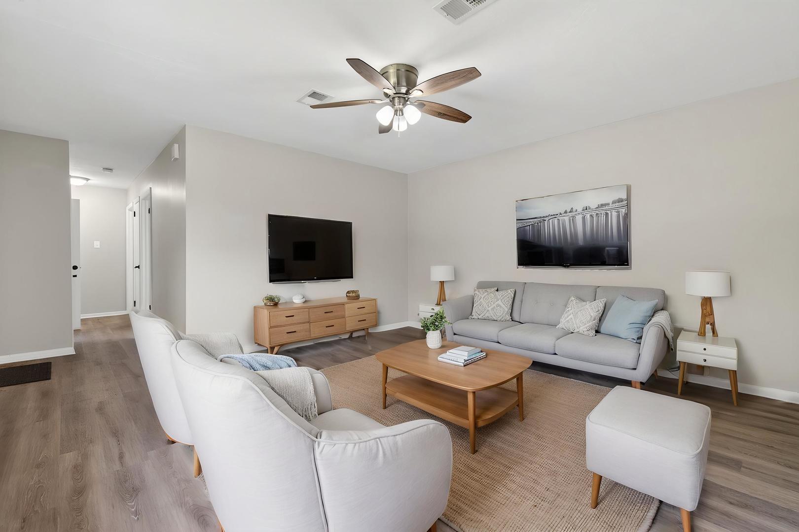 2559 Garden Court, Joliet, IL 60435