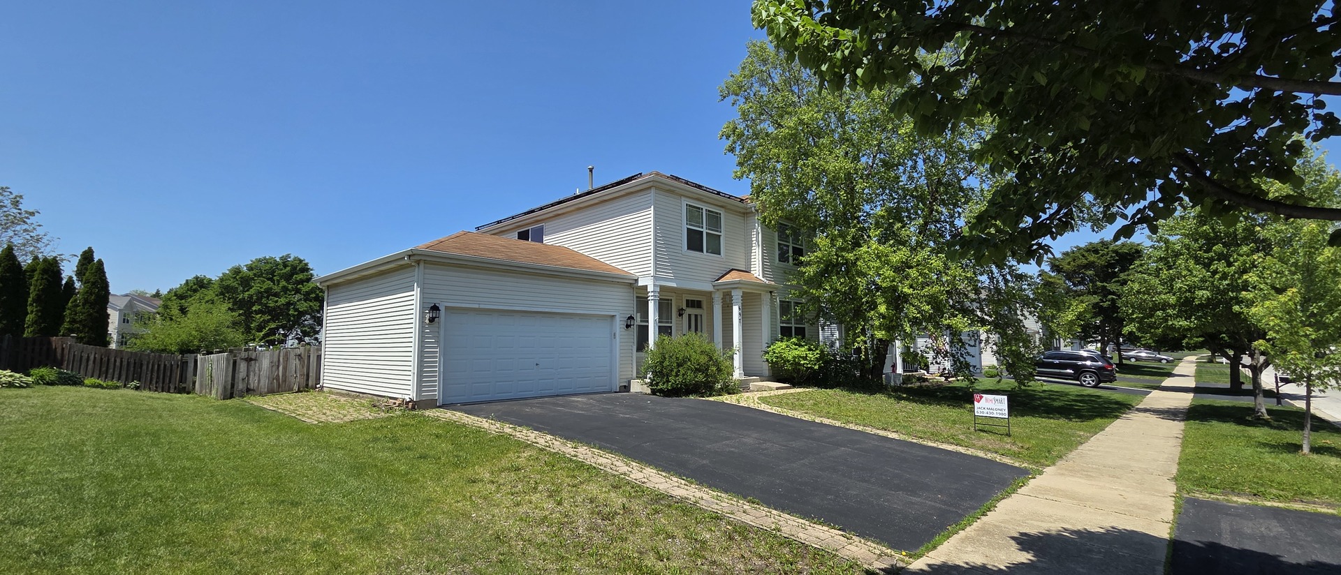 697 Periwinkle Lane, Aurora, IL 60504