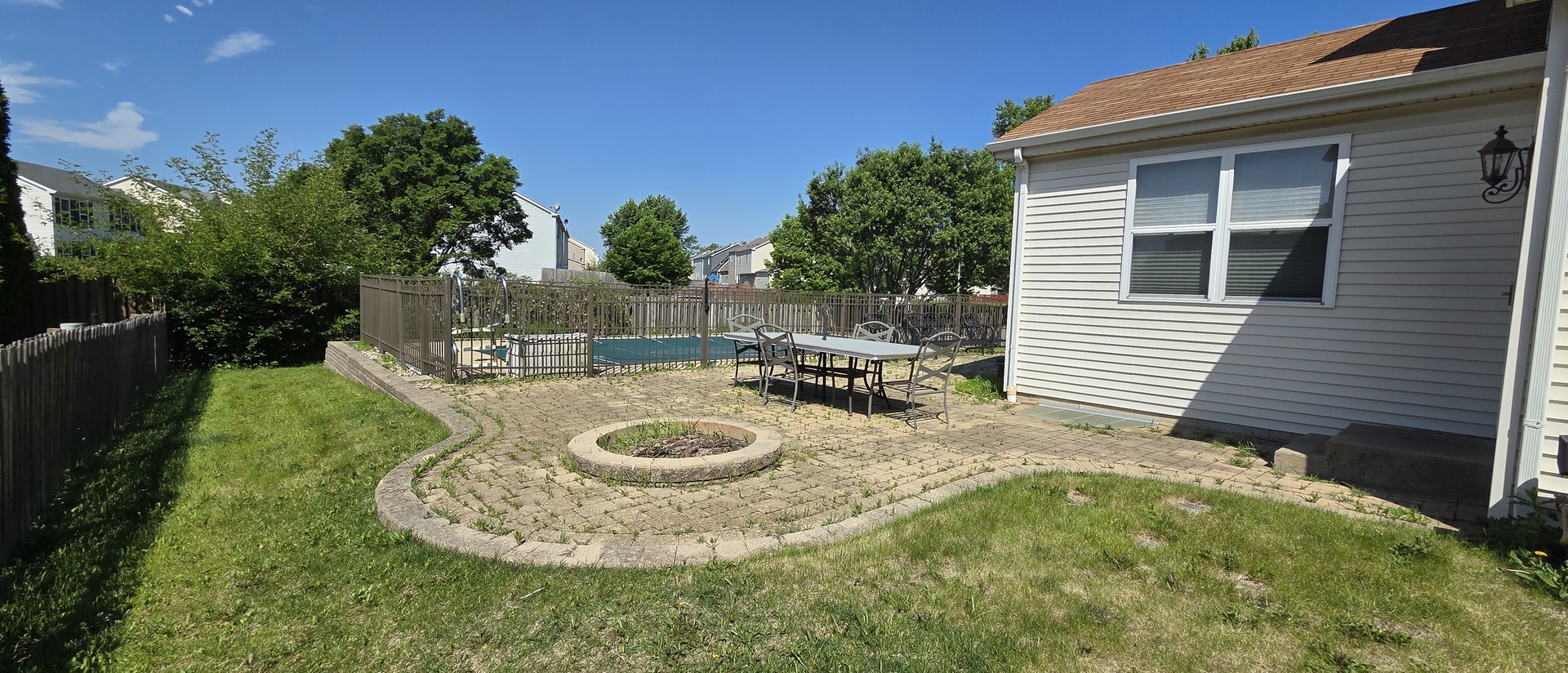 697 Periwinkle Lane, Aurora, IL 60504