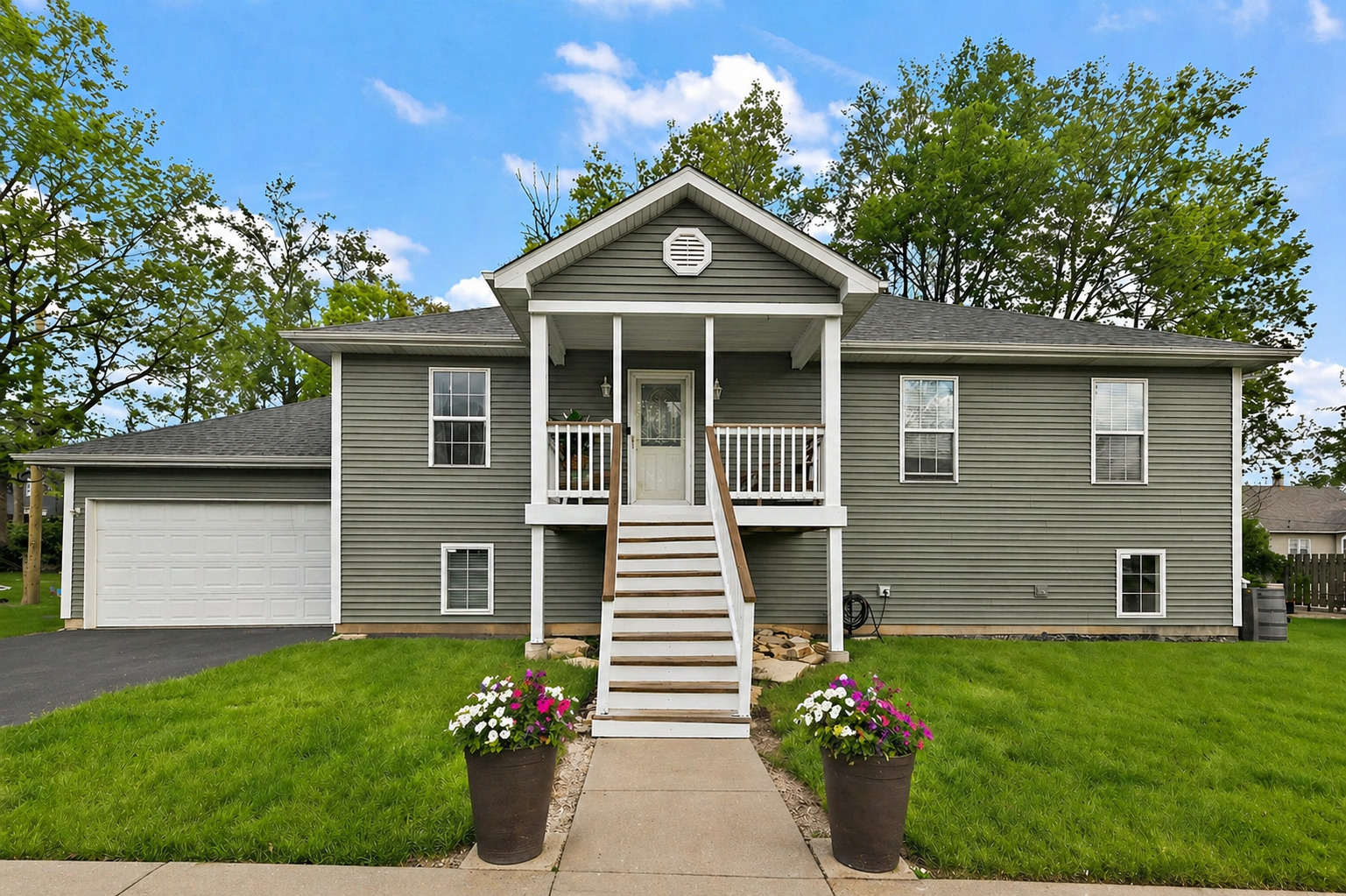 405 ALLEN Street, Joliet, IL 60436