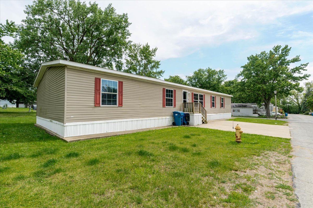 861 4th Street, Normal, IL 61761