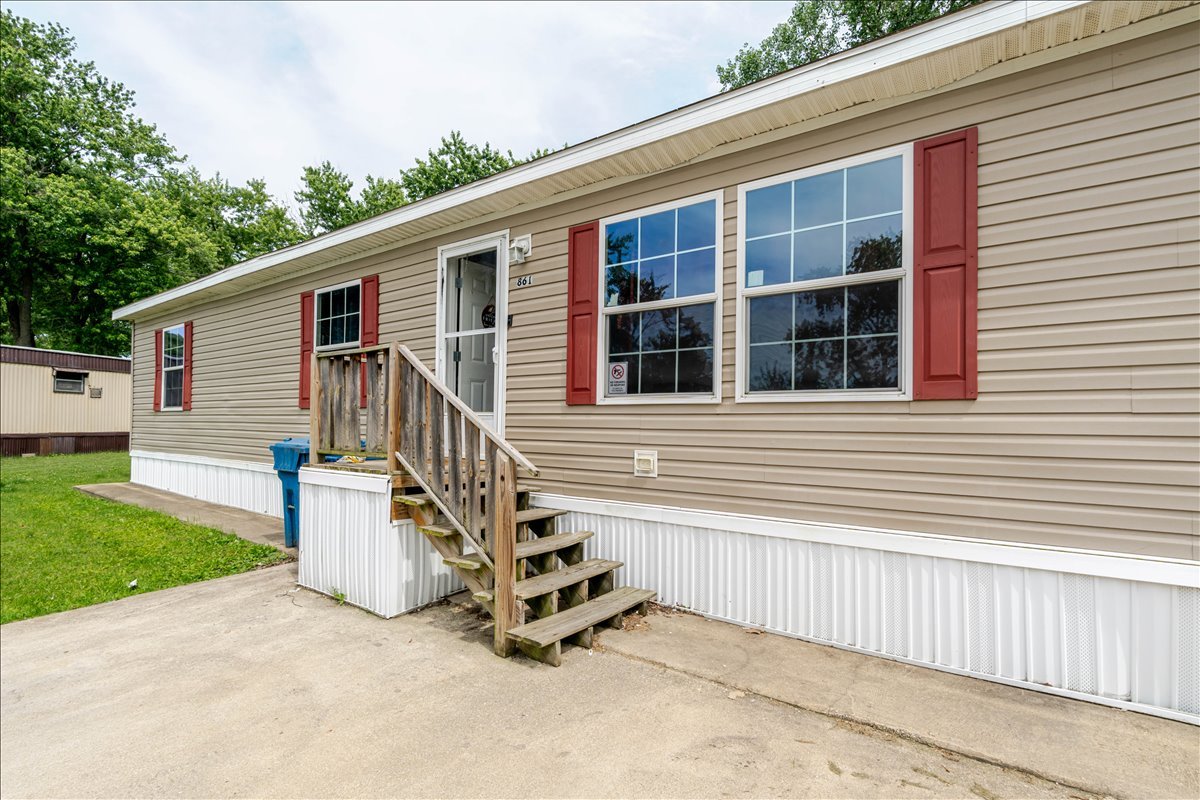 861 4th Street, Normal, IL 61761