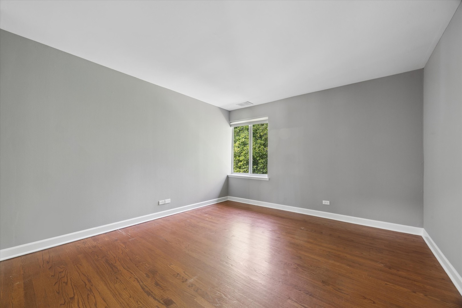 5852 Forest View Road #F, Lisle, IL 60532