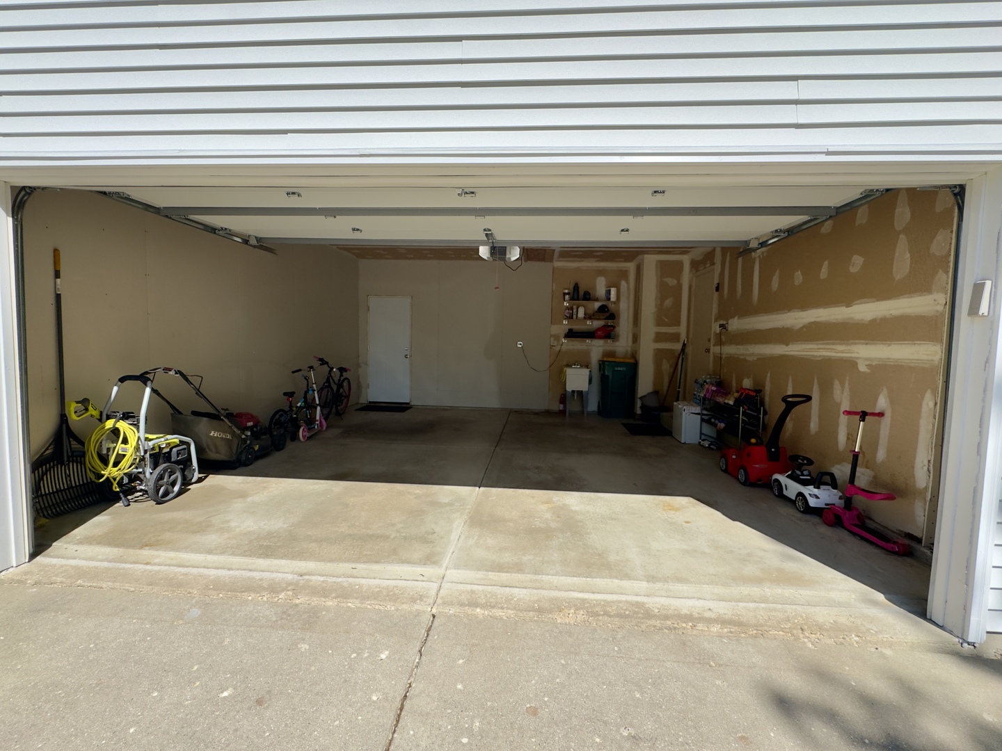 1704 Brighton Lane, Plainfield, IL 60586