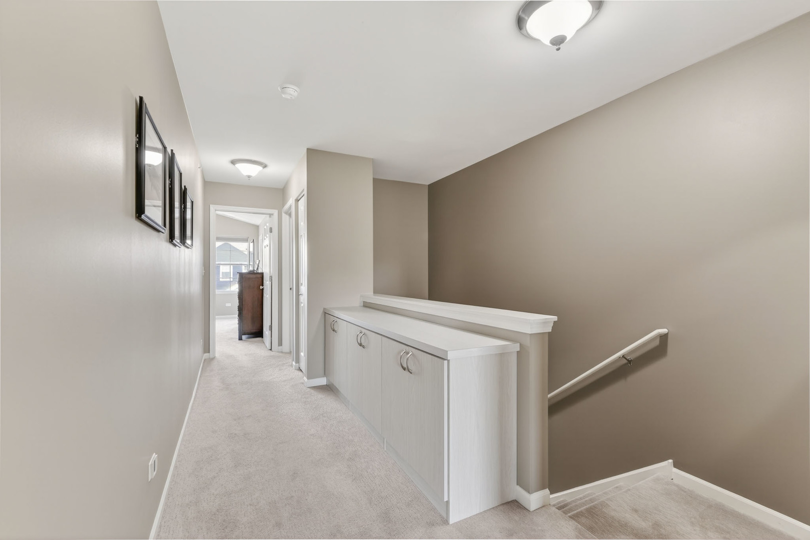 32 N Lincoln Lane, Arlington Heights, IL 60004