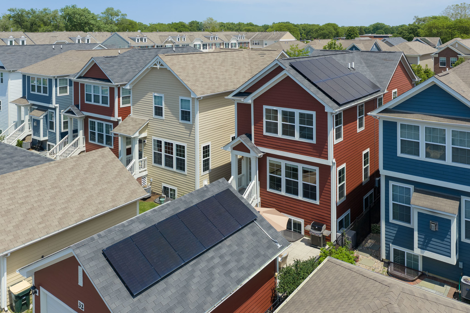 32 N Lincoln Lane, Arlington Heights, IL 60004