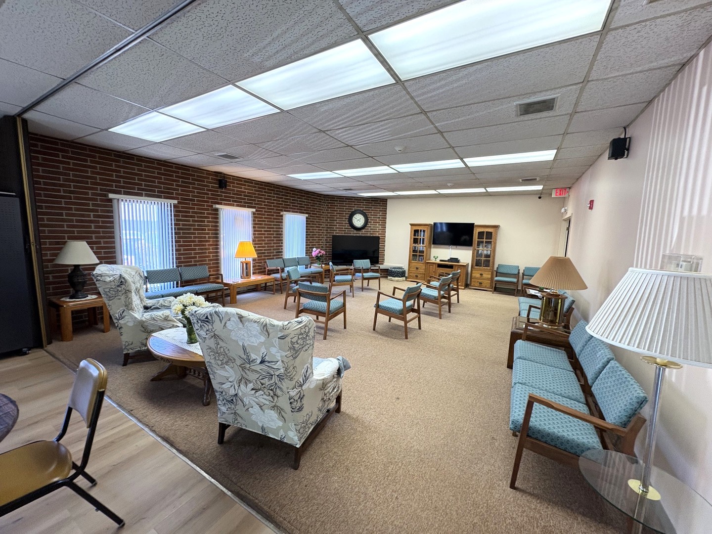 255 S West Avenue #403, Elmhurst, IL 60126