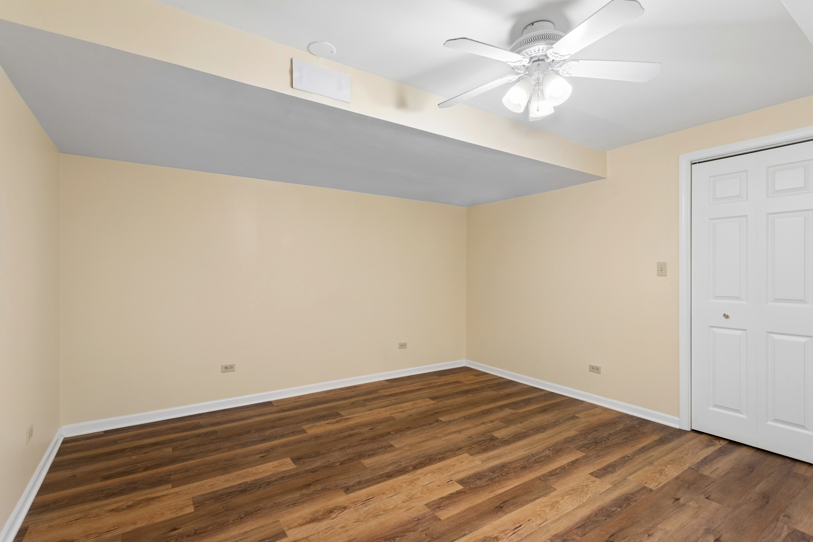 13829 S Teakwood Drive, Homer Glen, IL 60491