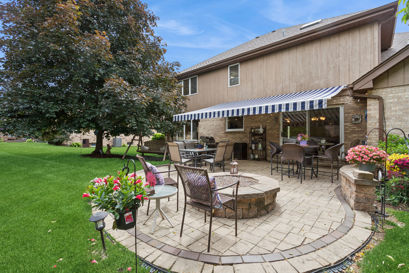 13829 S Teakwood Drive, Homer Glen, IL 60491