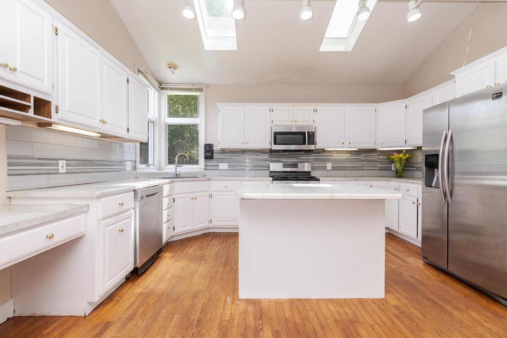 1102 Tanger Cc Court, Normal, IL 61761