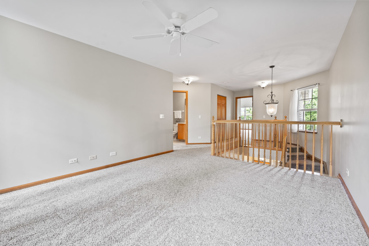 2822 Granite Court, Crystal Lake, IL 60012