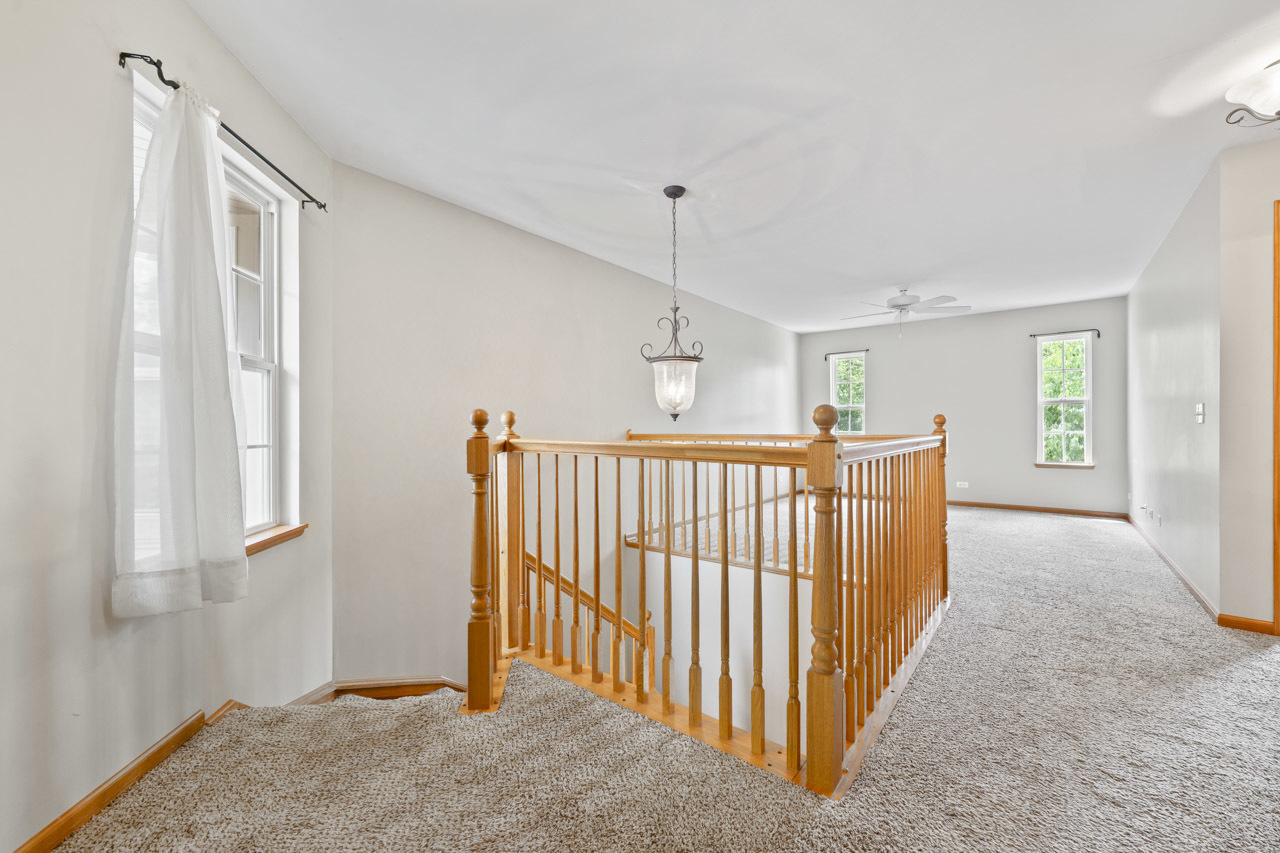 2822 Granite Court, Crystal Lake, IL 60012