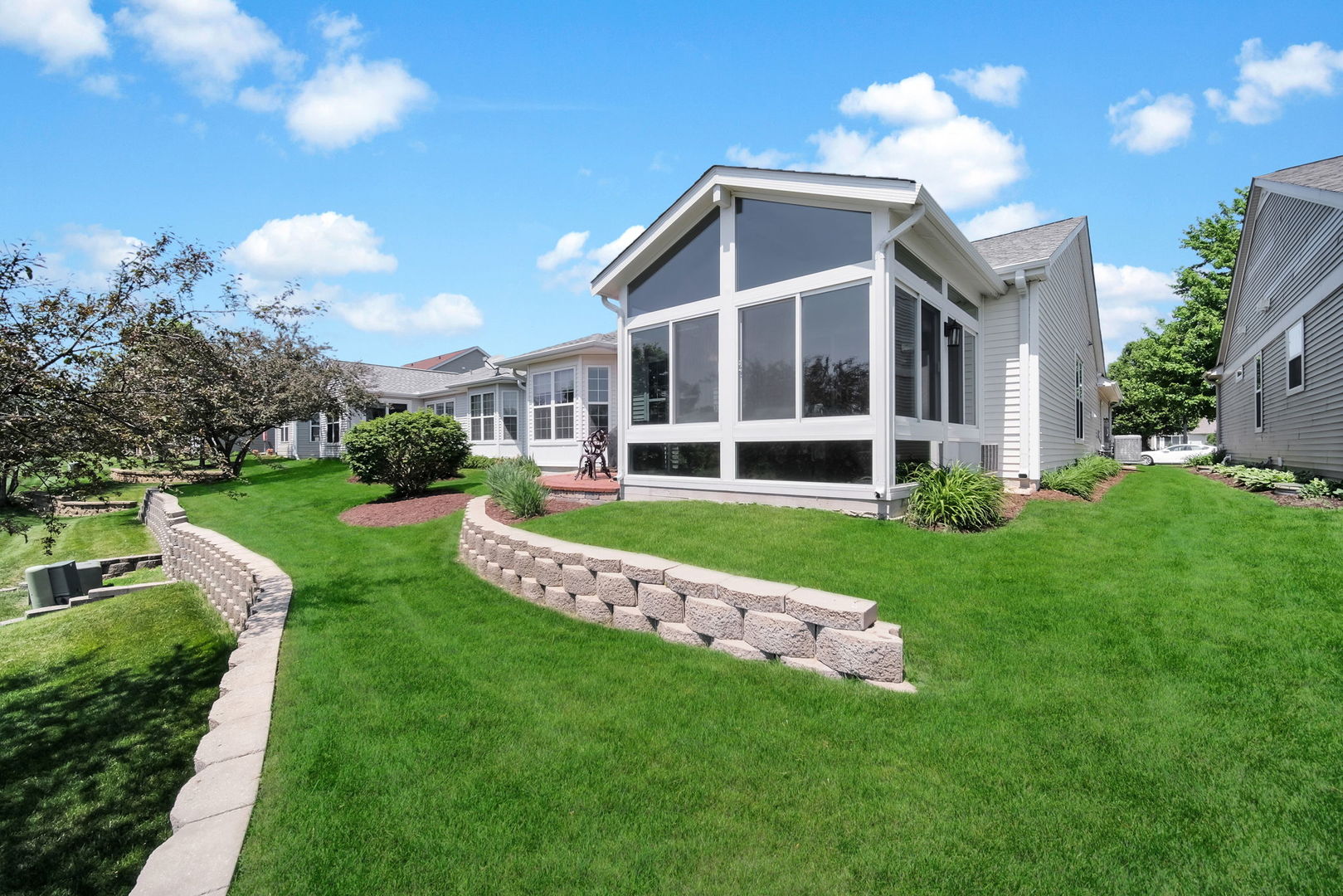 1409 Justice Court, Shorewood, IL 60404