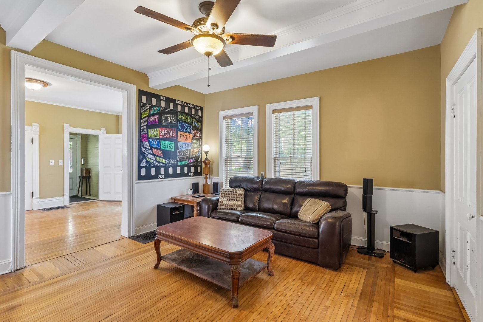 17 S Liberty Street, Elgin, IL 60120