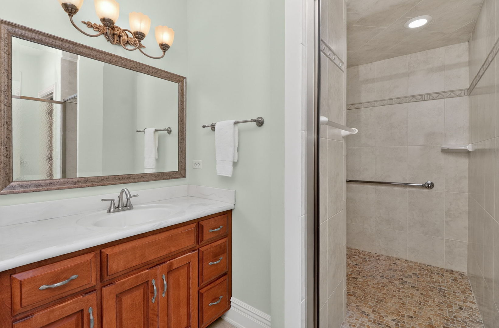 715 Marston Avenue, Glen Ellyn, IL 60137