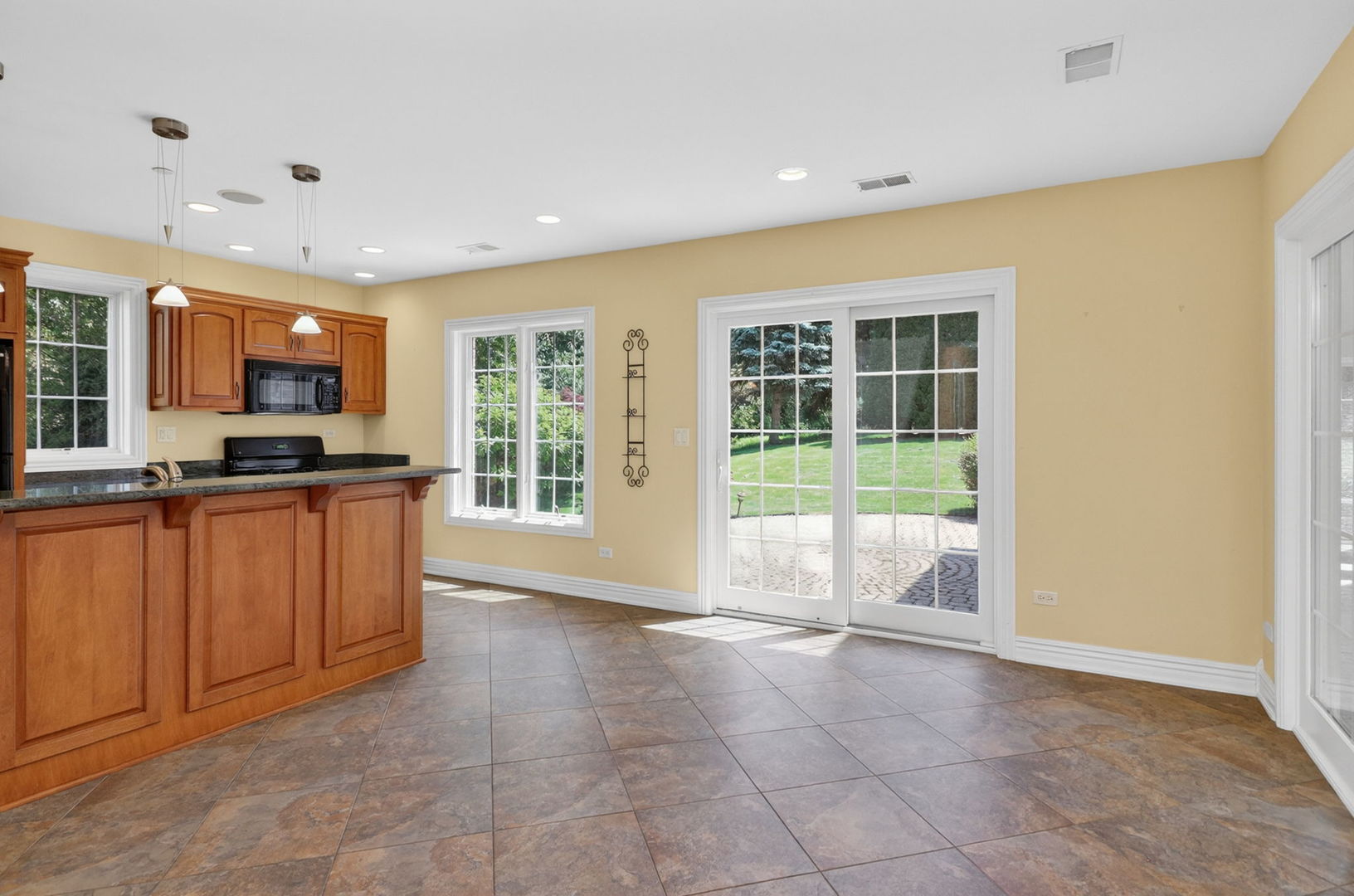 715 Marston Avenue, Glen Ellyn, IL 60137