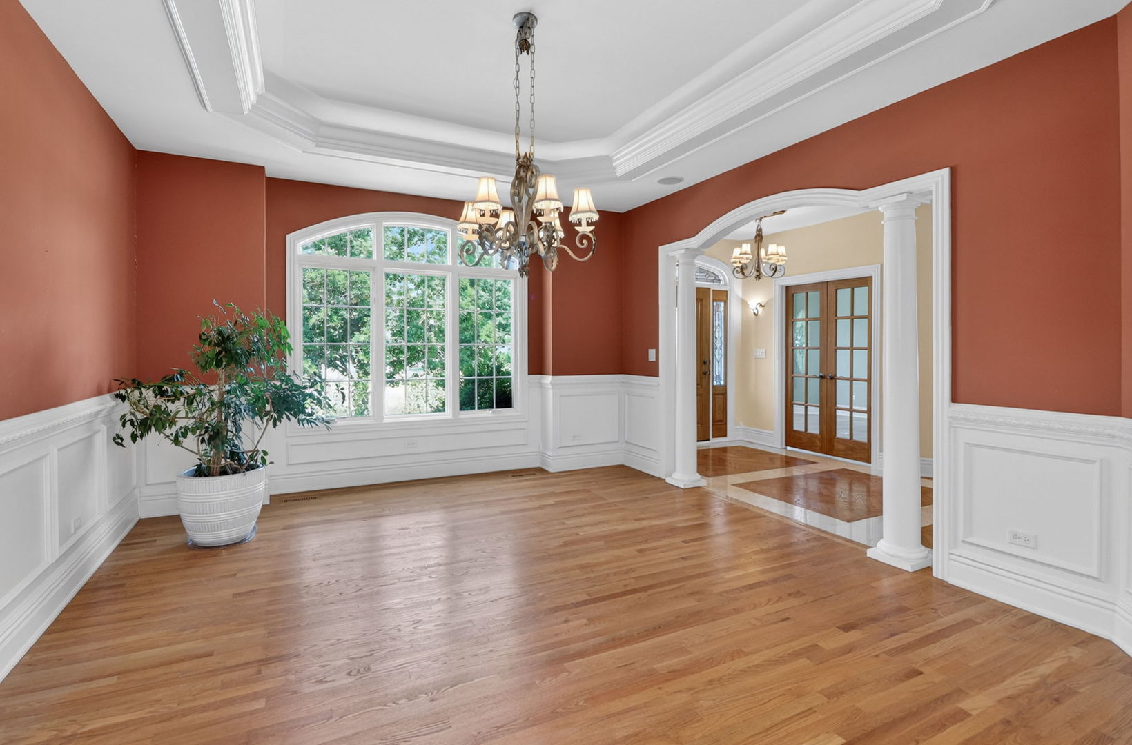 715 Marston Avenue, Glen Ellyn, IL 60137