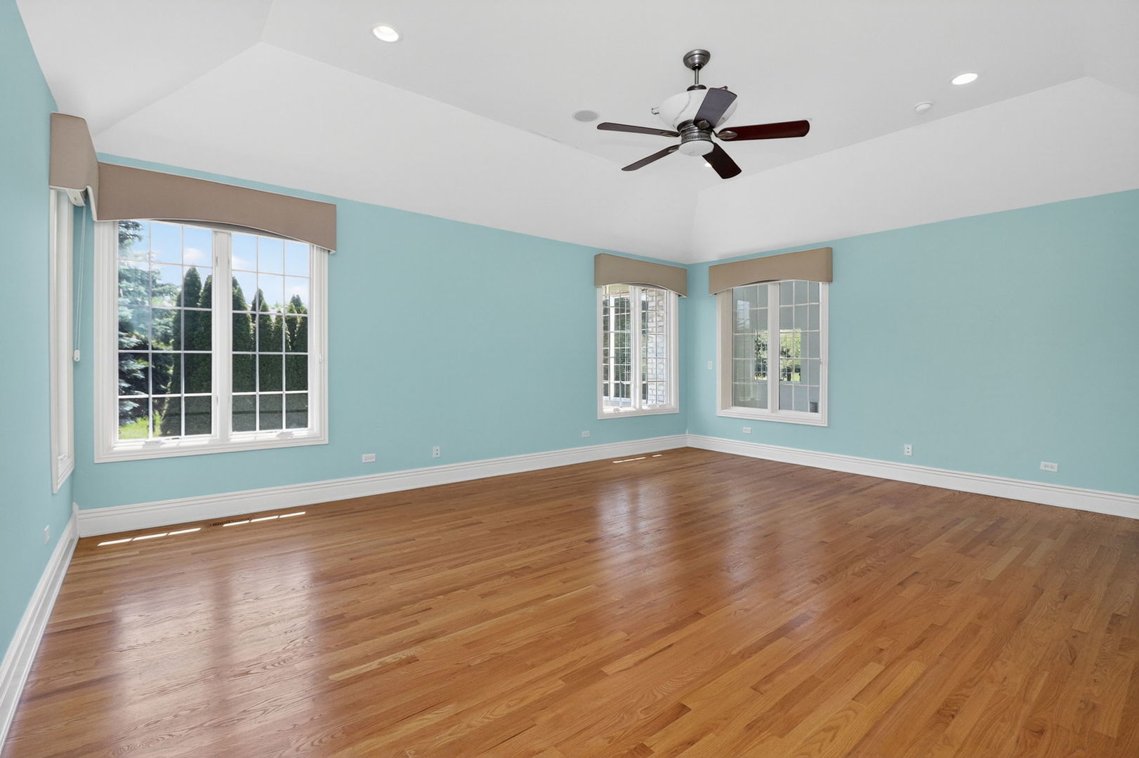 715 Marston Avenue, Glen Ellyn, IL 60137