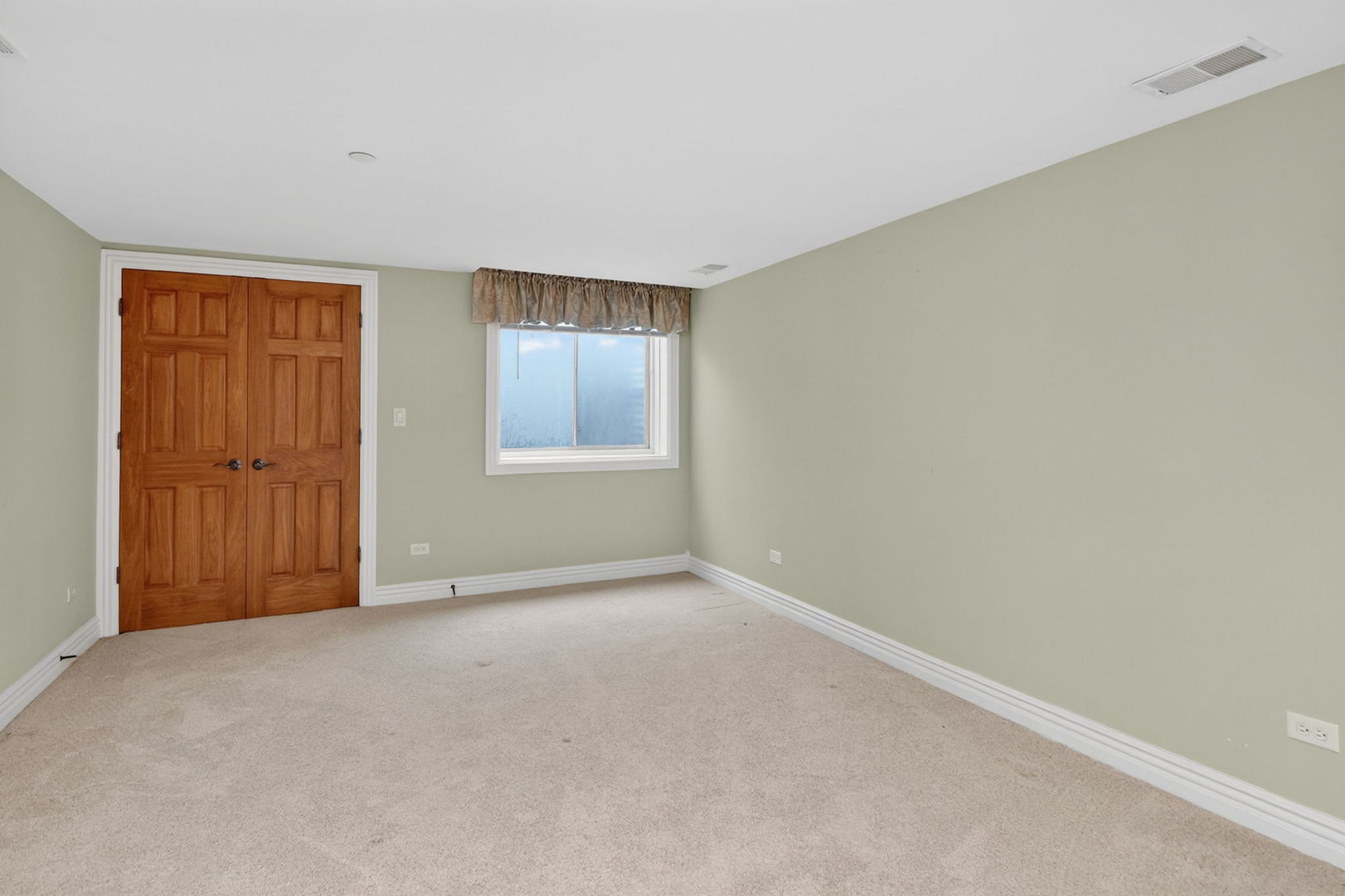 715 Marston Avenue, Glen Ellyn, IL 60137