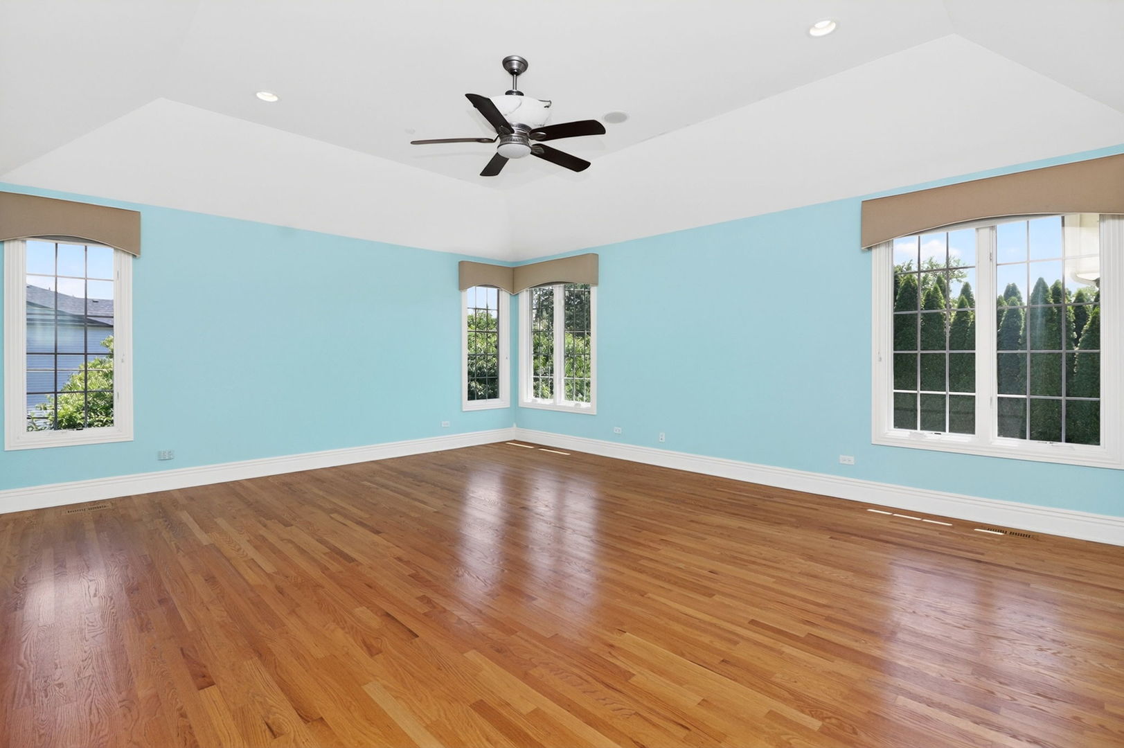715 Marston Avenue, Glen Ellyn, IL 60137