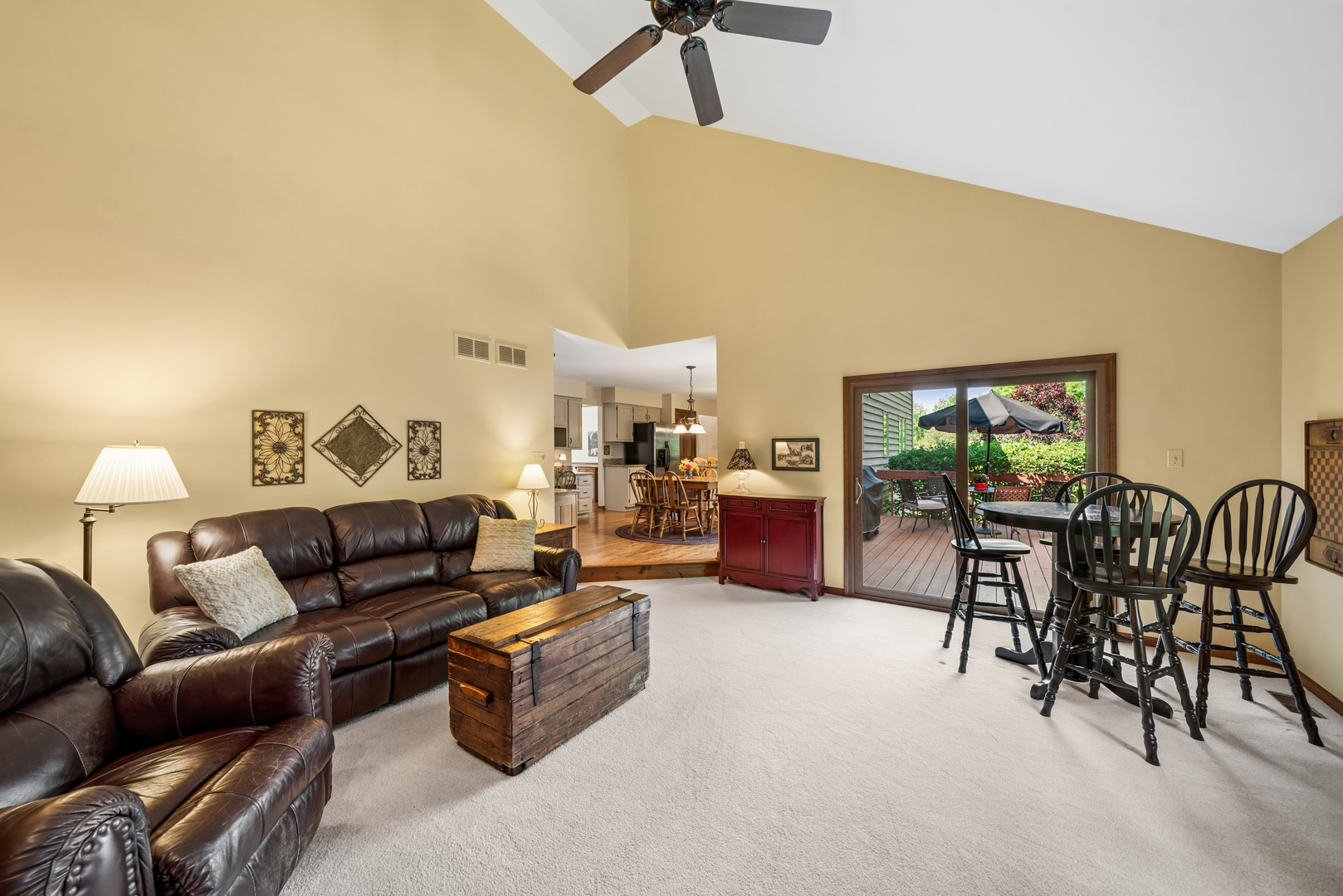 5S435 Arlington Avenue, Naperville, IL 60540