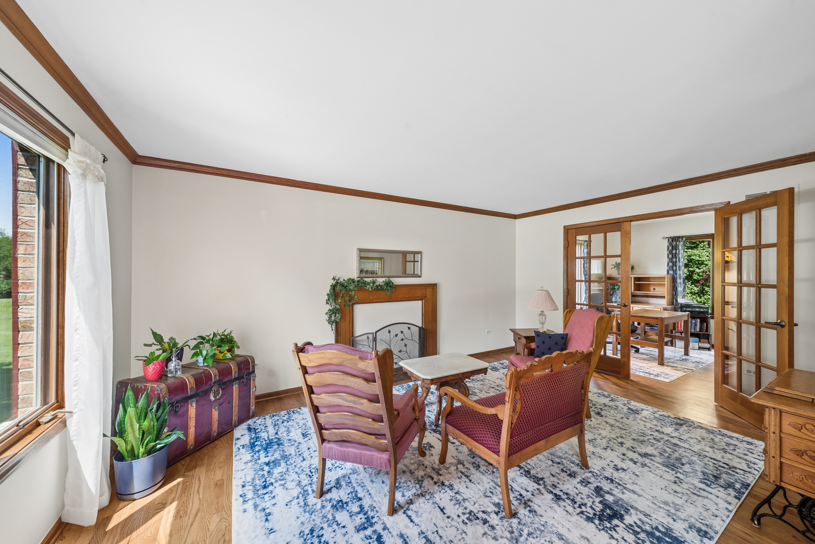 5S435 Arlington Avenue, Naperville, IL 60540