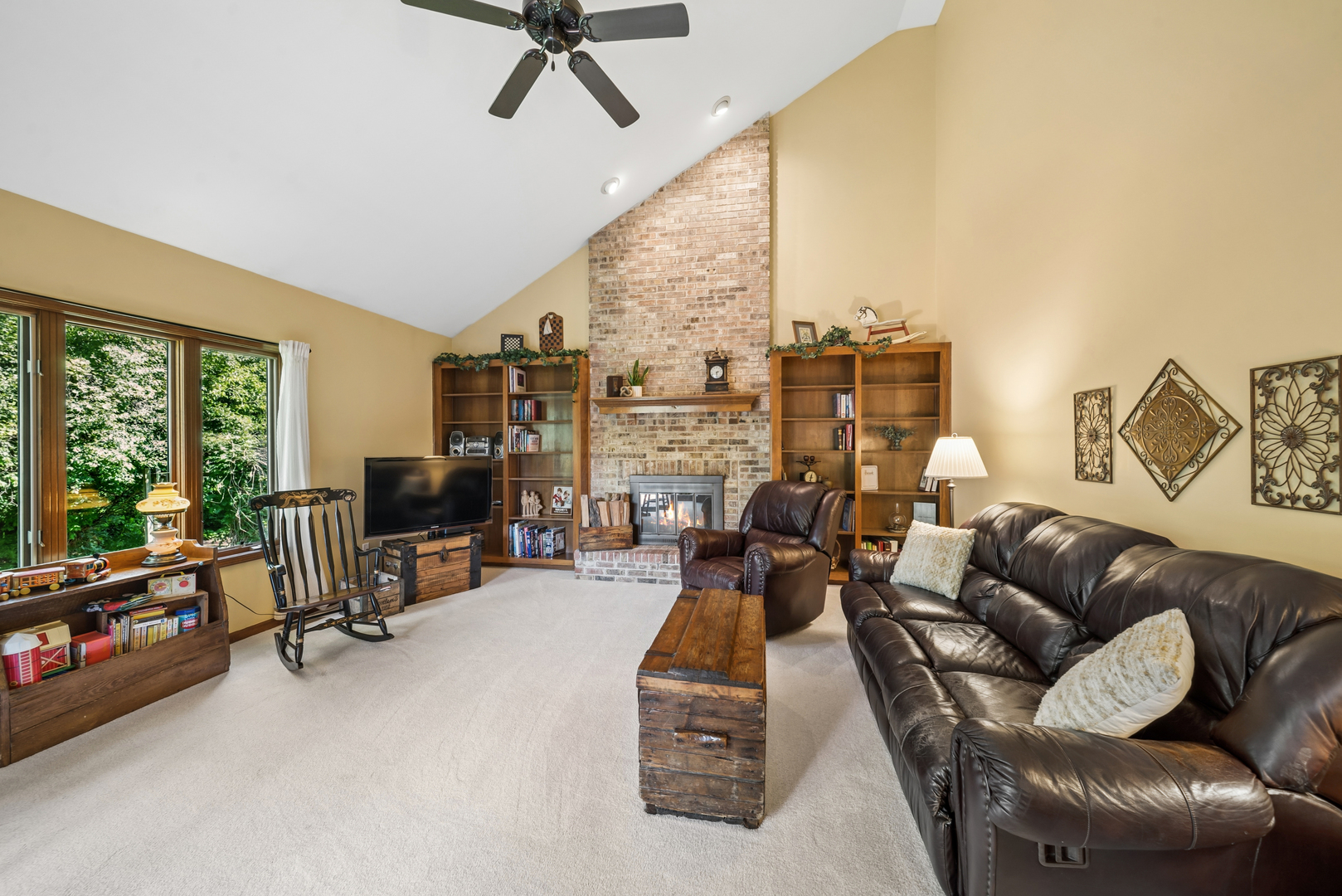 5S435 Arlington Avenue, Naperville, IL 60540