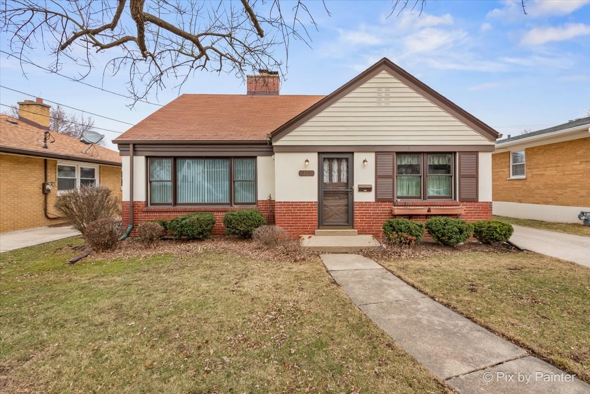 361 Bryant Avenue, Glen Ellyn, IL 60137